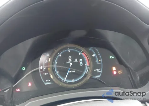 2018 Lexus Is 300 z USA, uszkodzony, nr VIN JTHBA1D29J5082031